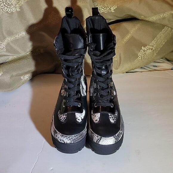 LADIES FASHIONOVA SNAKESKIN LOOK BOOT - Picture 6 of 15